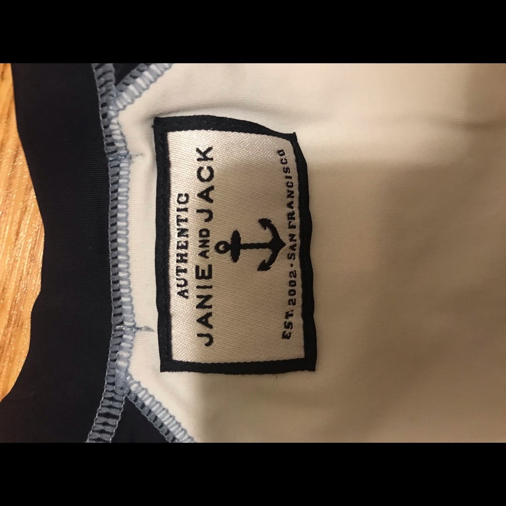 Baby Rashguard - Picture 5 of 5